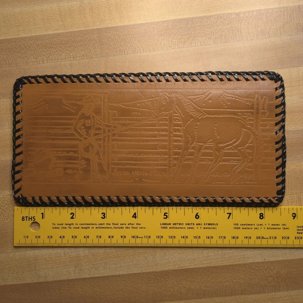 Vintage Style Western Horse Cowboy Embossed Leather Bifold Wallet NOS Unused‎